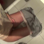 girls in public toilet hd hotdirtyivone