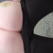 strip and spread that asshole for me queenofavocados