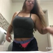 dakotas first jean fart video filmed in the mall c world entertainment