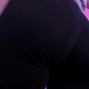 maepeach teasing daddy with my ass