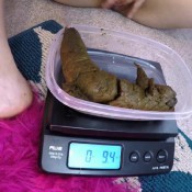 Loverachelle2 Weighing And Licking My Shit Log