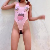 Naomibobba Pissing While Showing My Booty