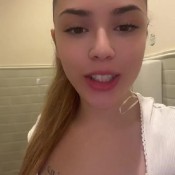 Littleluluofficial Making Chocolate In A Public Bathroom Haciendo Chocolate En Un Bao Publico