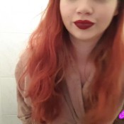 Xobunnyxox Smoking While Shitting