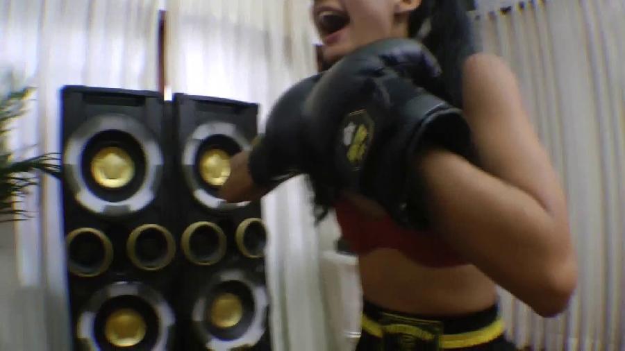 boxing and mixed fight by paula gonsalvez and slave priscilinha hd mfvideobrazil